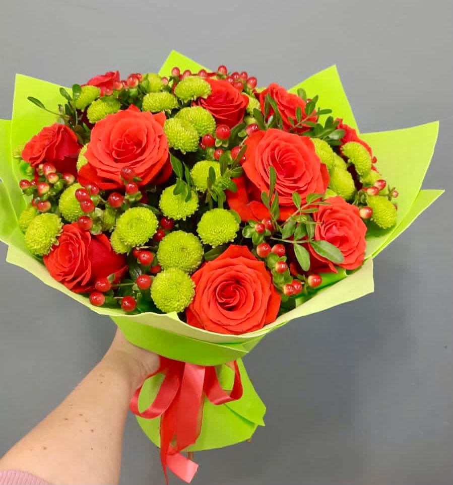 Букет цветов из: Хризантемы и Розы в Родниках Ивановской области