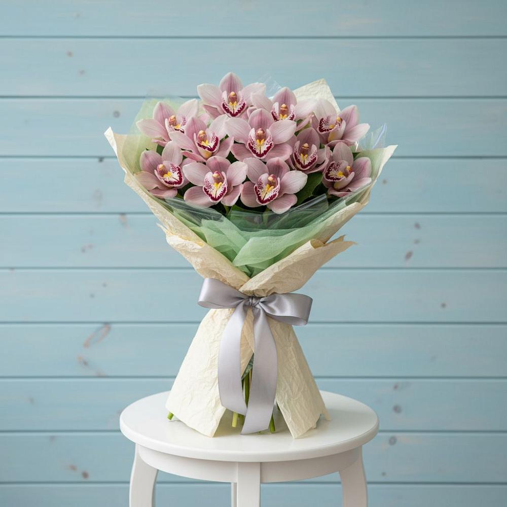 Букет цветов из: Орхидеи и Розы в Родниках Ивановской области