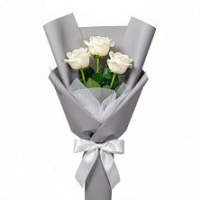 Букет 3 белые розы в Родниках Ивановской области
