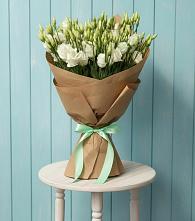 Букет цветов из:  Лизиантусы в Родниках Ивановской области