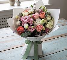 Букет цветов из:  Розы, Лизиантусы и Гвоздики в Родниках Ивановской области