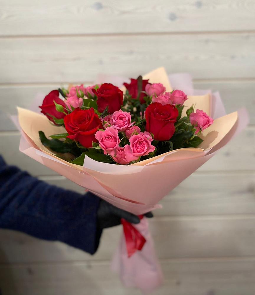 Букет цветов из: Розы в Родниках Ивановской области