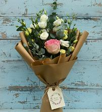 Букет цветов из:  Розы и Лизиантусы в Родниках Ивановской области
