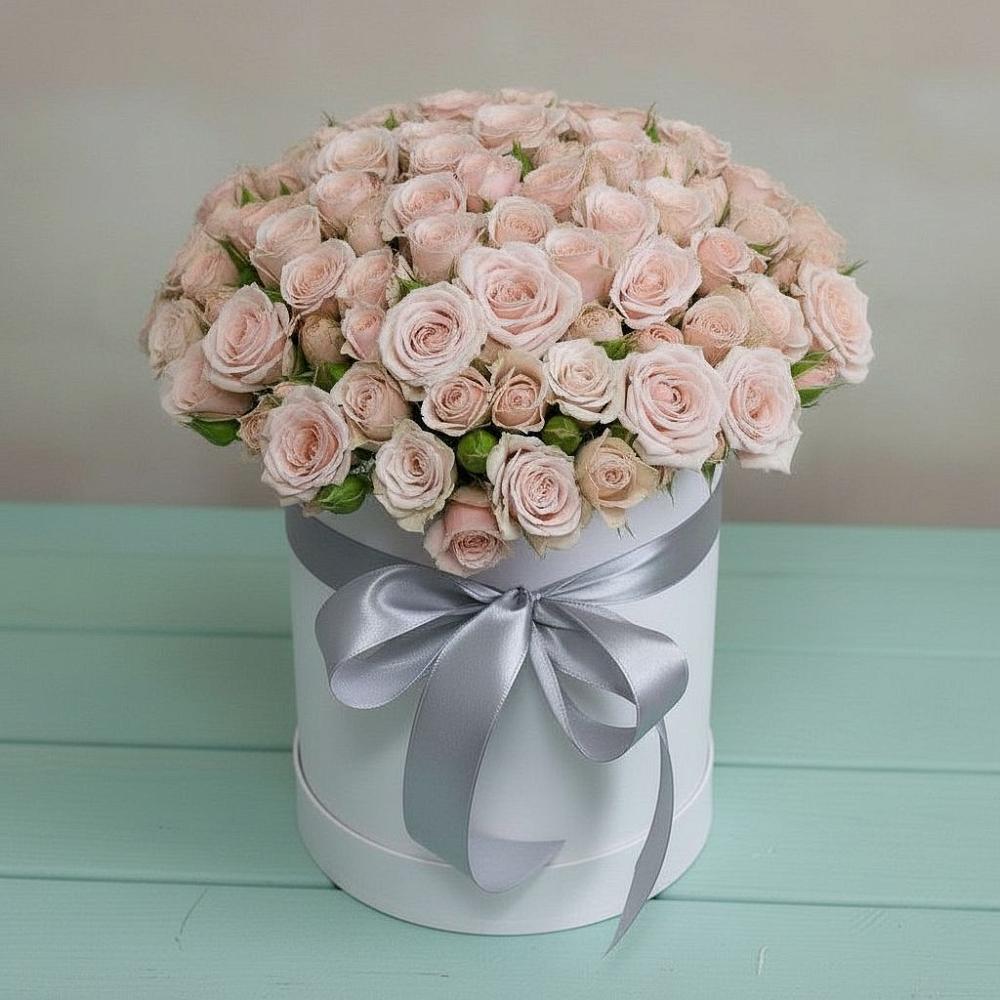 Цветочная композиция из Розы в шляпной коробке в Родниках Ивановской области