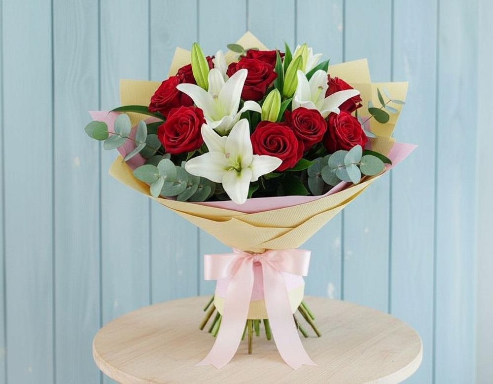 Букет цветов из: Лилии и Розы в Родниках Ивановской области